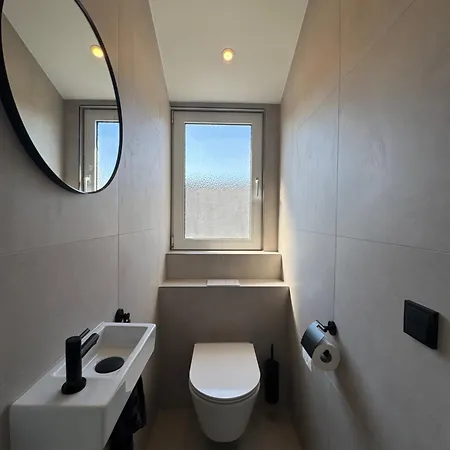 Huebsches In - Fusslaeufig Zum Und Zentrum * Ouddorp