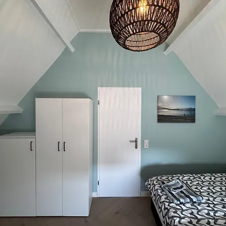 Huebsches In - Fusslaeufig Zum Und Zentrum Holiday home Ouddorp