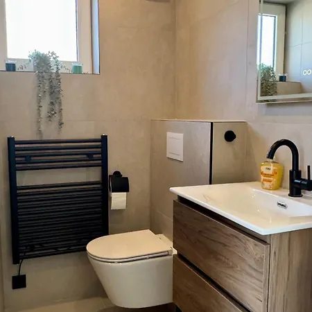 Huebsches In - Fusslaeufig Zum Und Zentrum * Ауддорп