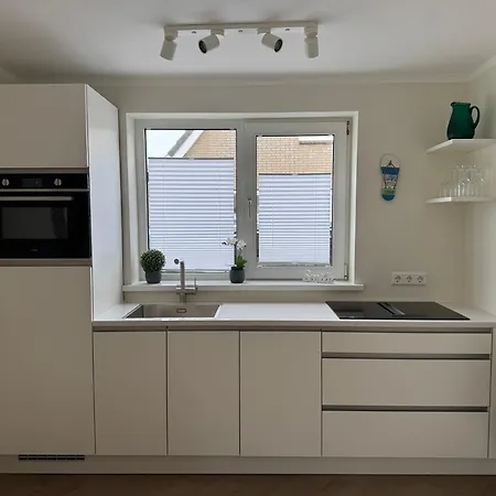 Huebsches In - Fusslaeufig Zum Und Zentrum Ауддорп